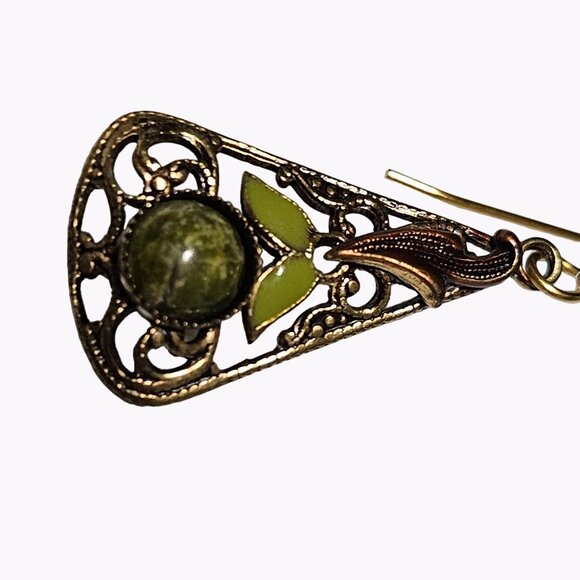 Filigree Flowered Triangle Drop Earrings Green Stone Boho Womens Costume Jewelry - Picture 3 of 4